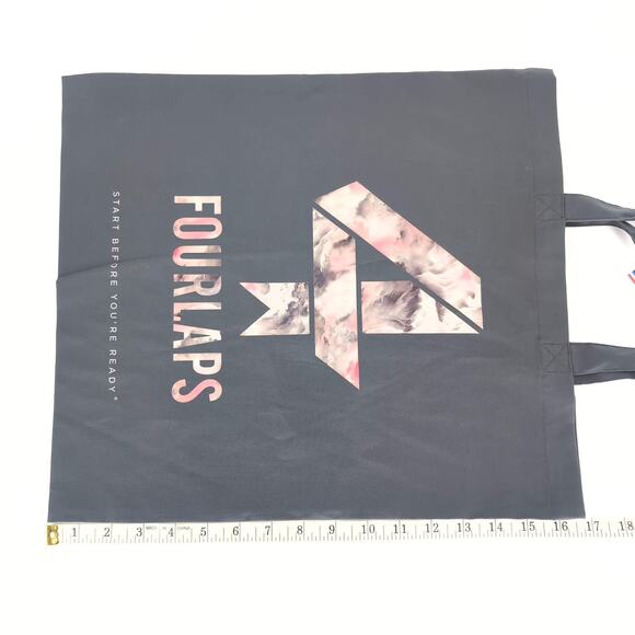 4 Laps/Four Laps Gray/Grey with Pink Camo Logo 2-Way Stretch Signature Tote NWT - Picture 10 of 12